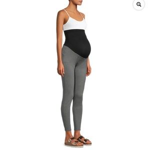 NWT Maternity Leggings with Full Panel and Heavy Weight Ponte Size L (12-14)